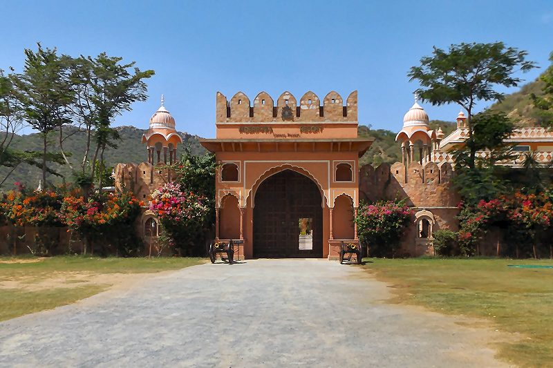 Udaipurwati Palace Gateway